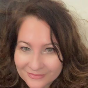 Meet your Posher, Kristi